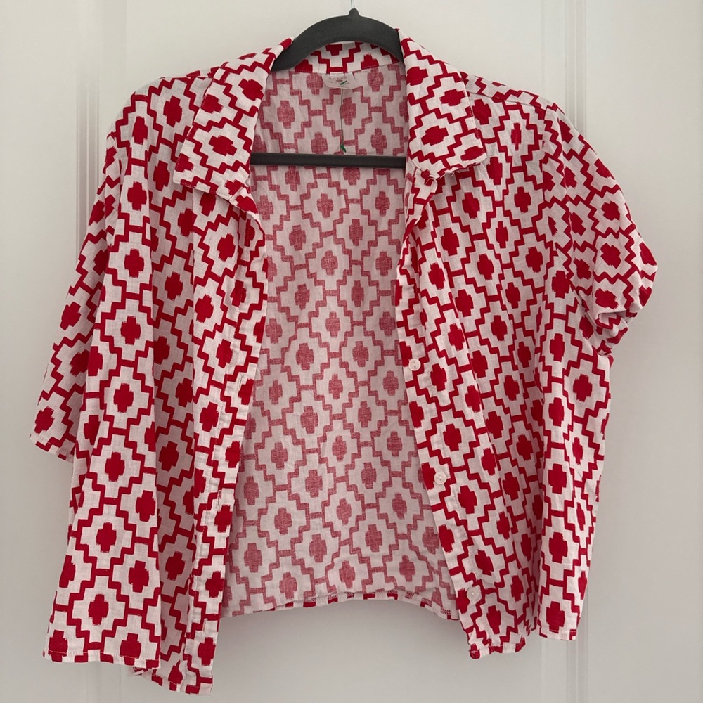 Linen Blend Red and White Geometric Button-Up Top or Bathing Suit Cover Up Med
